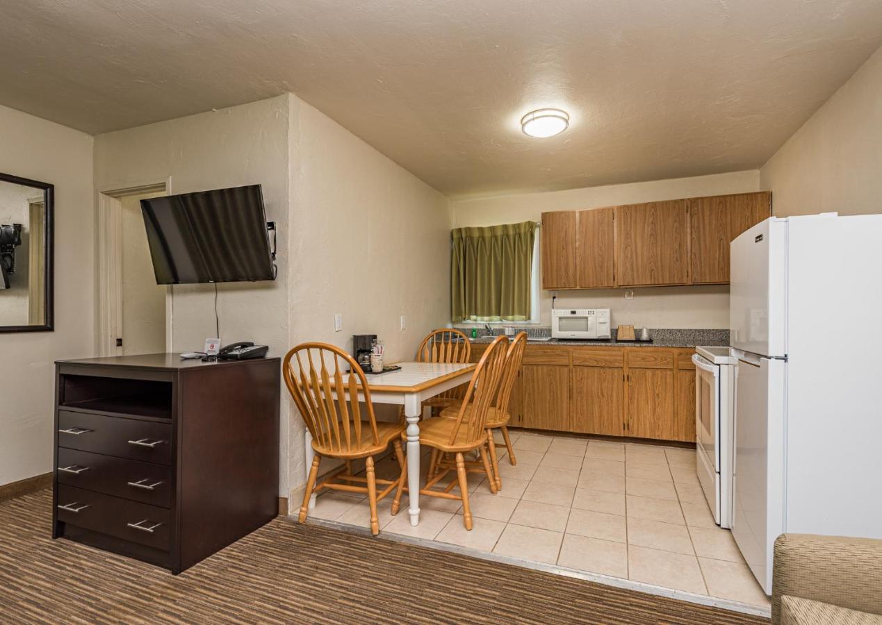 Sundowner Motel Sequim Zewnętrze zdjęcie